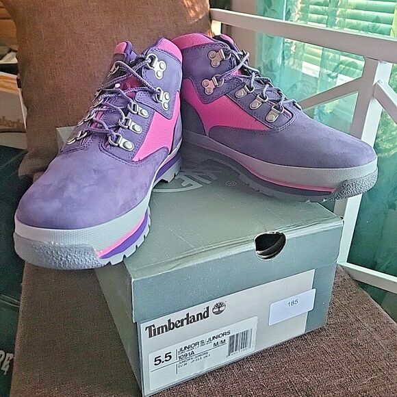 Timberland Boots Junior Girls Size 5.5 M Purple Pink Waterproof Snow - NEW - Picture 2 of 8